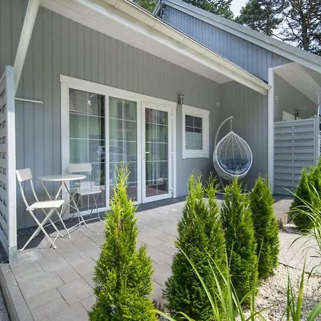 Close To The Beach, Semesterbostad Pobierowo